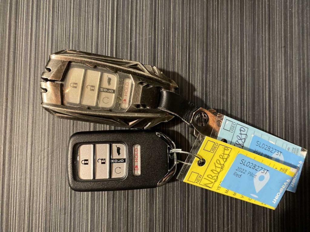 used 2022 Honda Pilot car, priced at $31,500