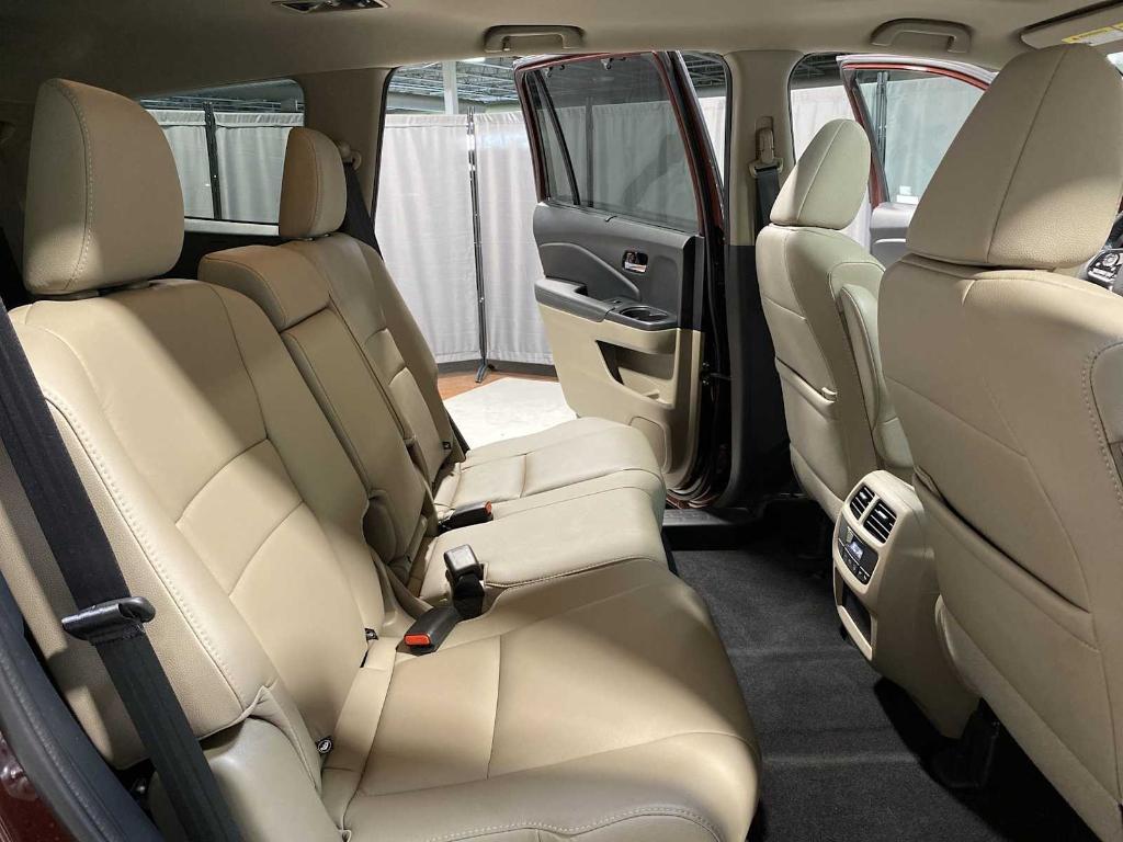 used 2022 Honda Pilot car, priced at $31,500