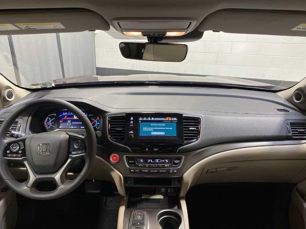 used 2022 Honda Pilot car, priced at $31,500