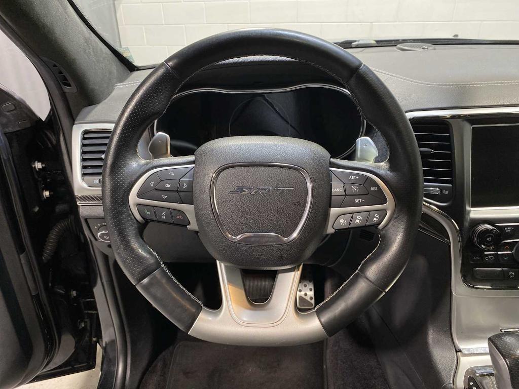 used 2016 Jeep Grand Cherokee car, priced at $29,980