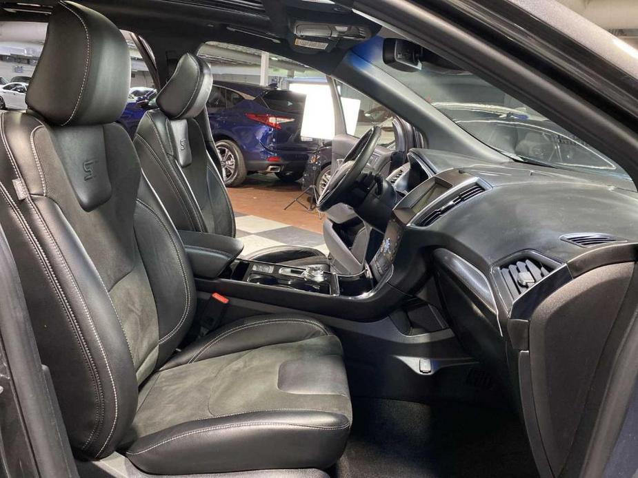used 2020 Ford Edge car, priced at $22,397
