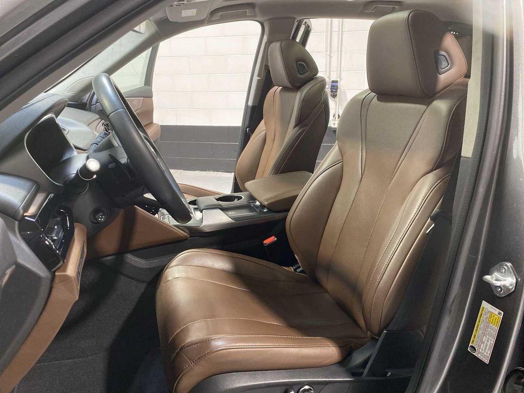 used 2022 Acura MDX car, priced at $34,980