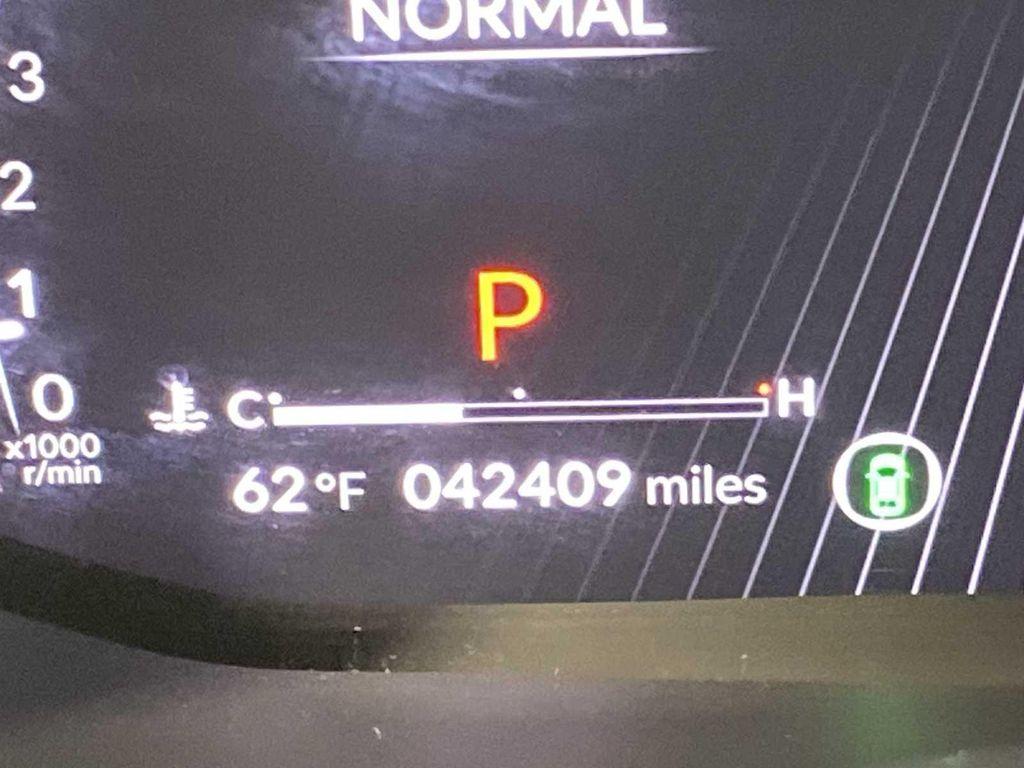 used 2022 Acura MDX car, priced at $34,980