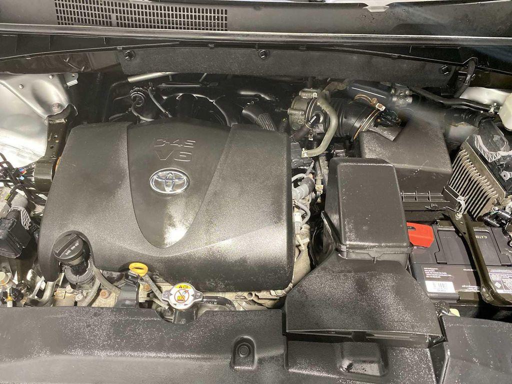used 2019 Toyota Highlander car, priced at $25,980
