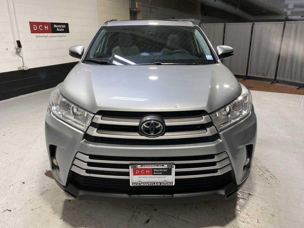 used 2019 Toyota Highlander car, priced at $25,980