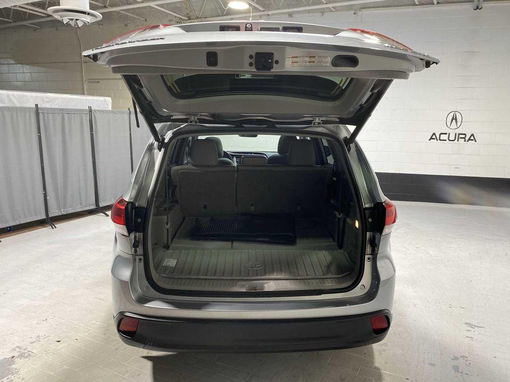 used 2019 Toyota Highlander car, priced at $25,980
