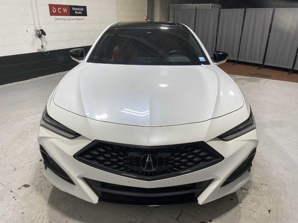 used 2022 Acura TLX car, priced at $27,880