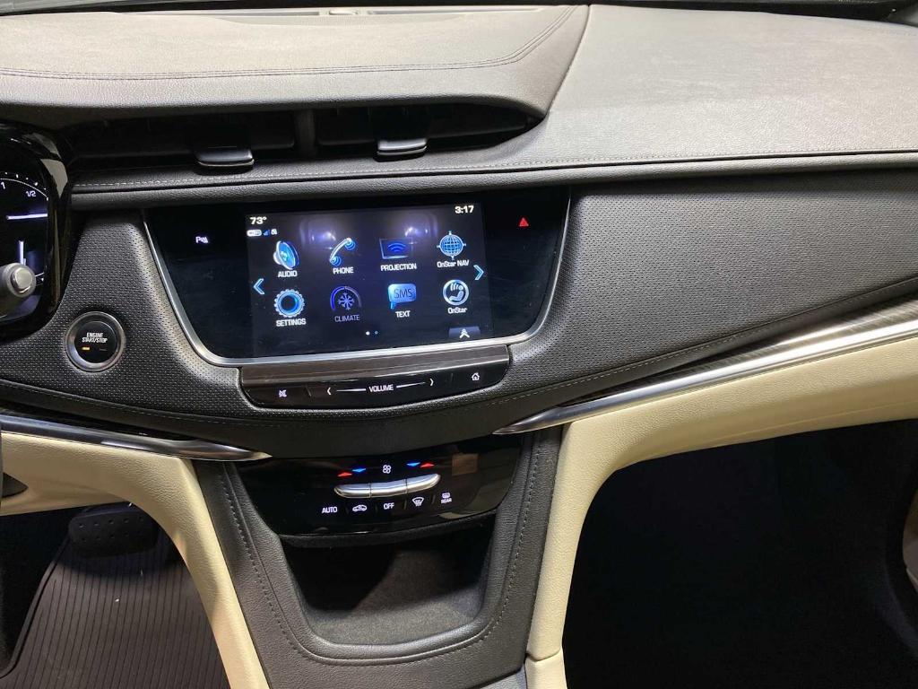 used 2018 Cadillac XT5 car, priced at $19,520