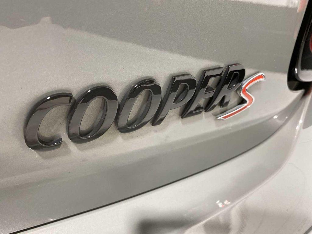 used 2023 MINI Hardtop car, priced at $22,880