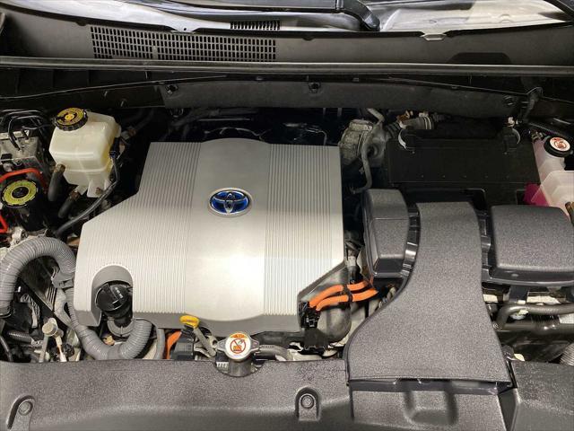 used 2019 Toyota Highlander Hybrid car, priced at $28,580