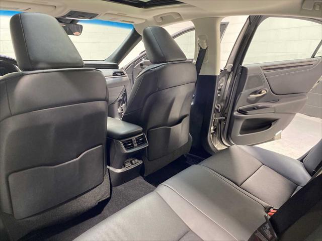 used 2020 Lexus ES 350 car, priced at $31,880