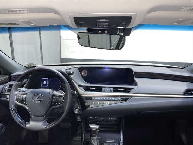 used 2020 Lexus ES 350 car, priced at $31,880