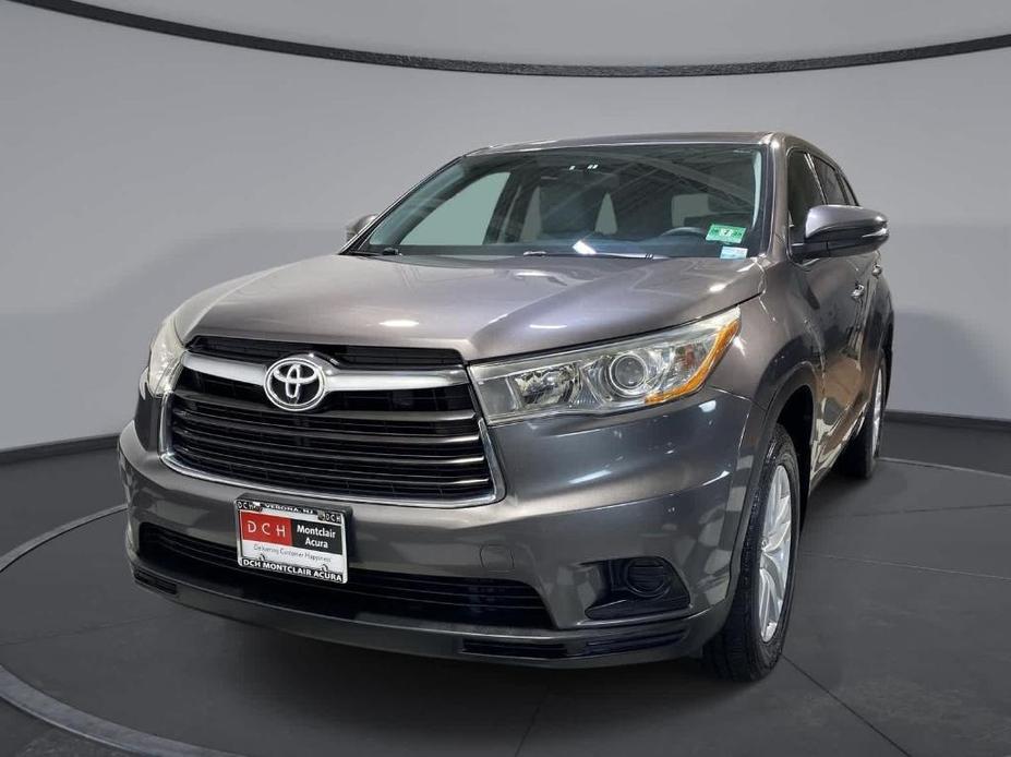 used 2014 Toyota Highlander car, priced at $12,938