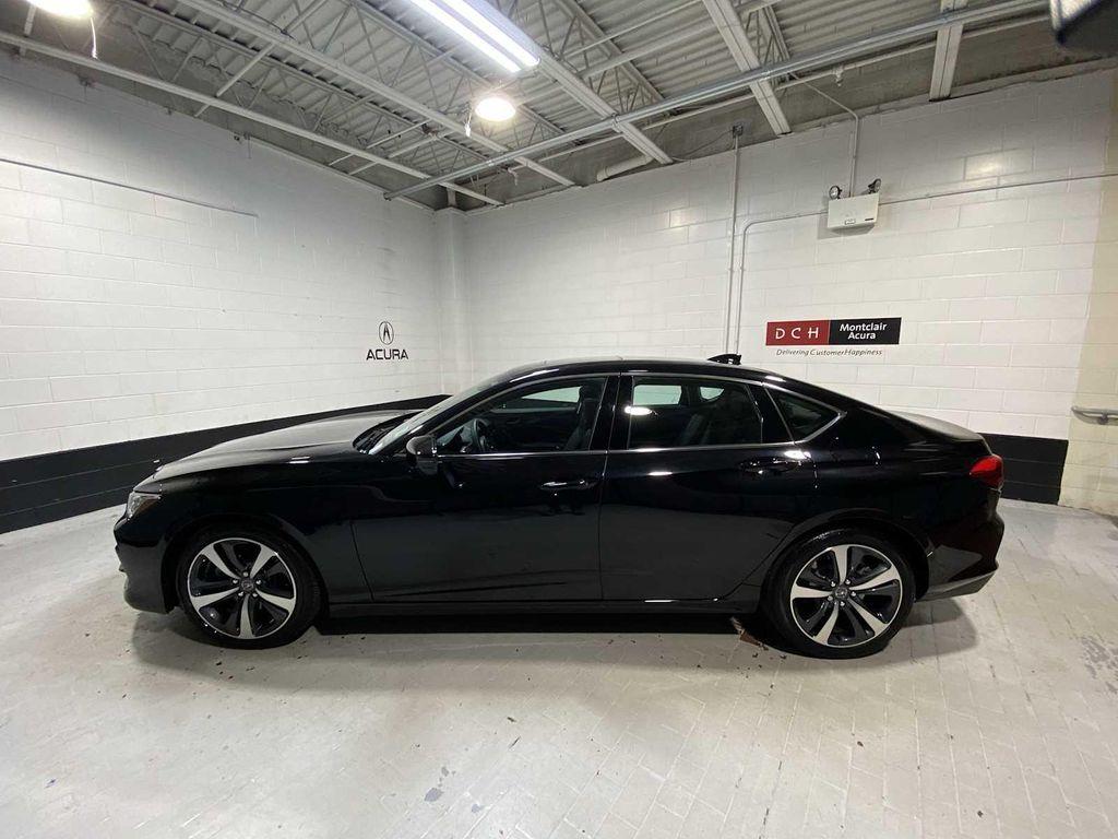 used 2025 Acura TLX car, priced at $37,880