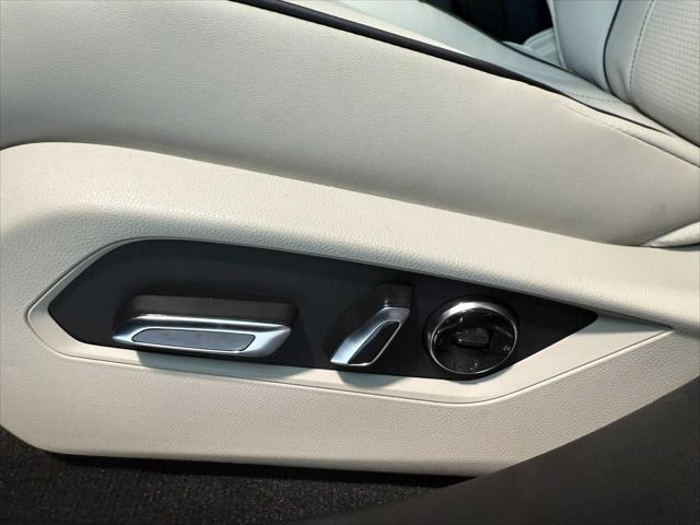new 2025 Acura RDX car, priced at $54,400