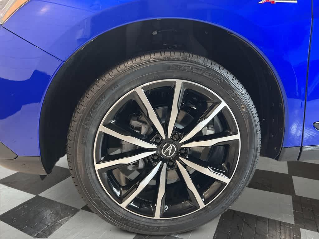 new 2025 Acura RDX car, priced at $56,400
