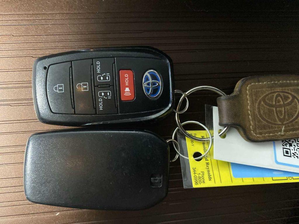 used 2022 Toyota Sienna car, priced at $34,980