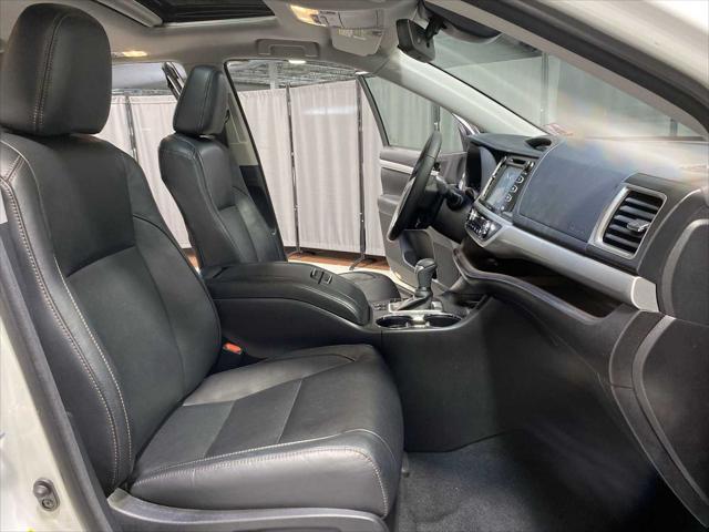 used 2017 Toyota Highlander car, priced at $22,980