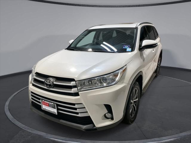 used 2017 Toyota Highlander car, priced at $22,980