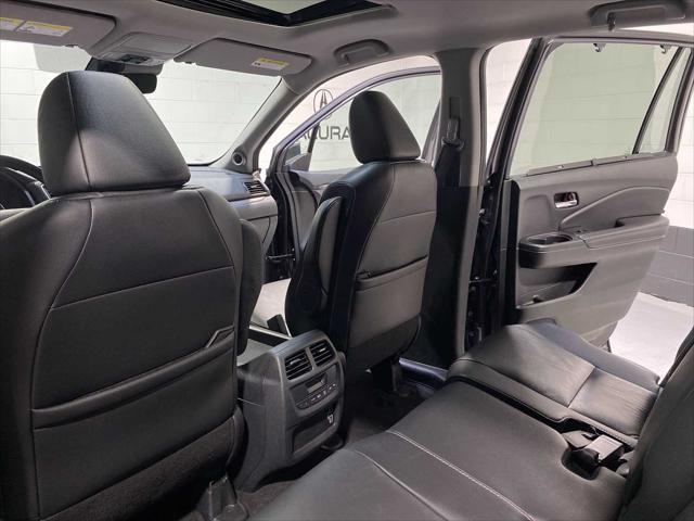 used 2022 Honda Pilot car, priced at $29,780