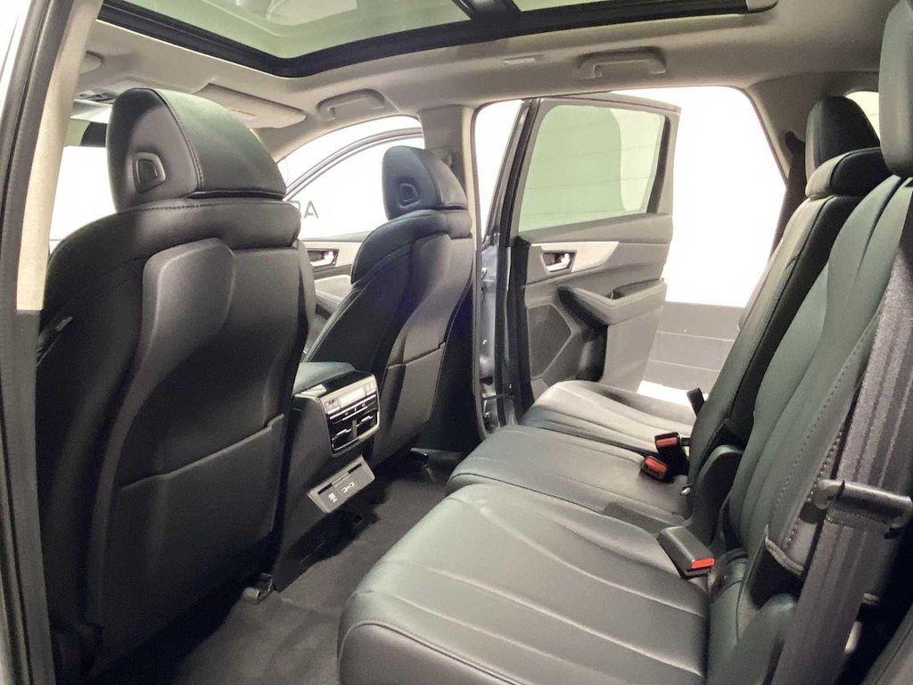 used 2024 Acura MDX car, priced at $39,780