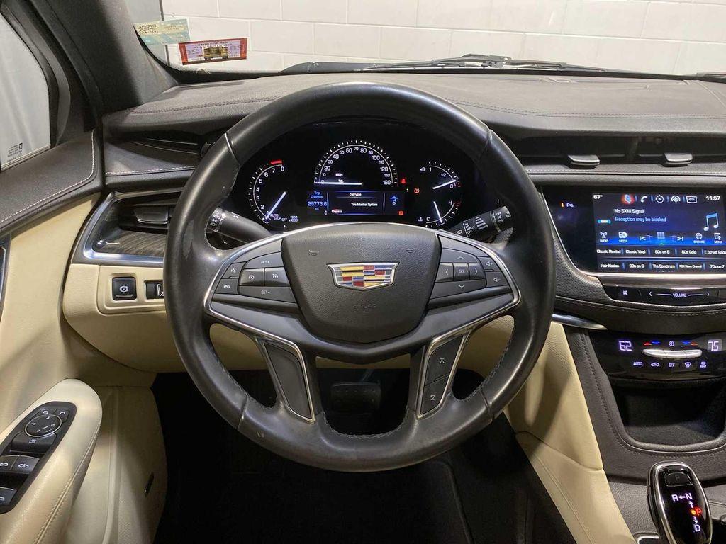 used 2018 Cadillac XT5 car, priced at $12,980