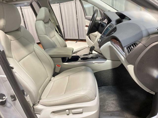 used 2014 Acura MDX car, priced at $15,700