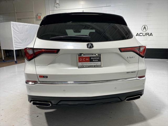 used 2022 Acura MDX car, priced at $39,000