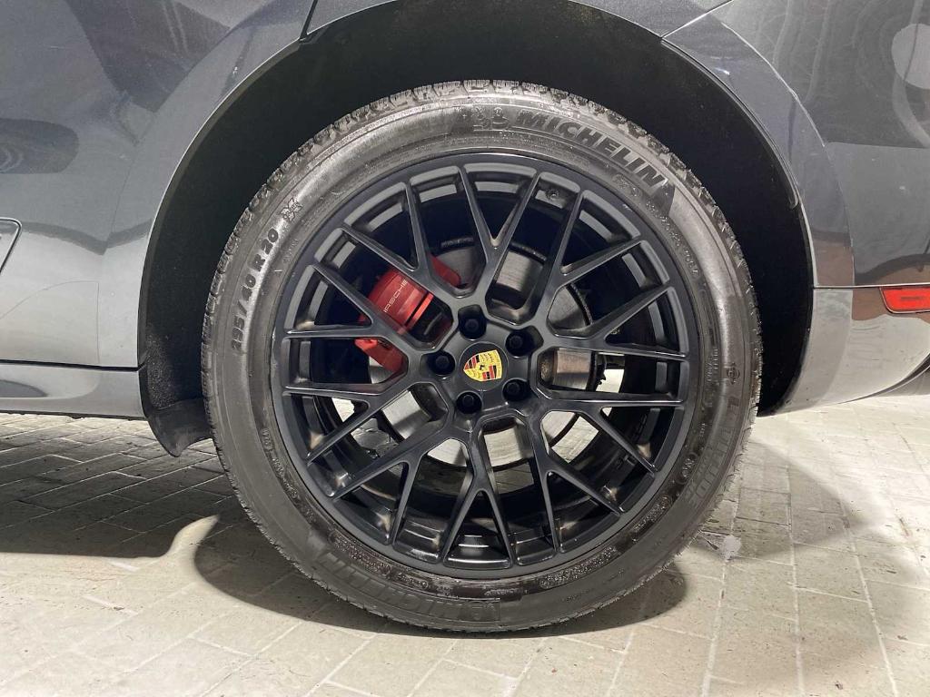 used 2018 Porsche Macan car, priced at $30,980