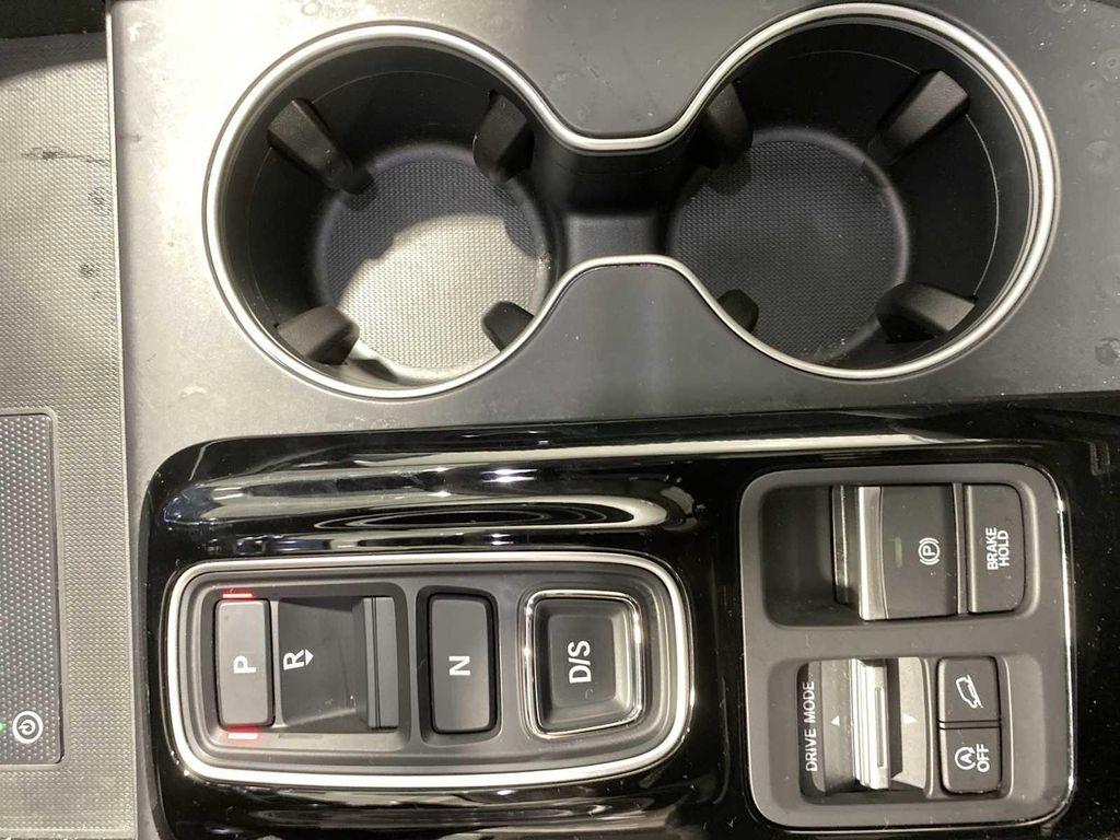 used 2023 Honda Pilot car, priced at $37,980