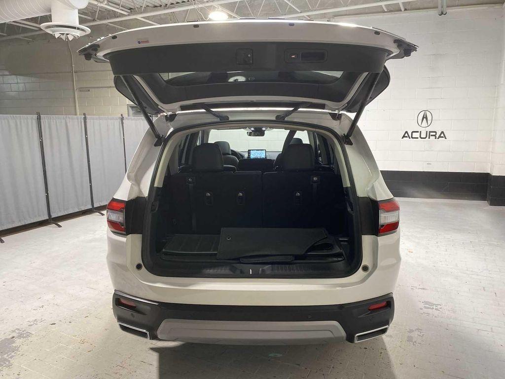 used 2023 Honda Pilot car, priced at $37,980