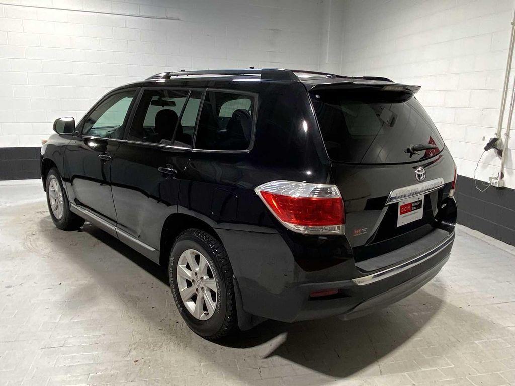 used 2012 Toyota Highlander car, priced at $6,980