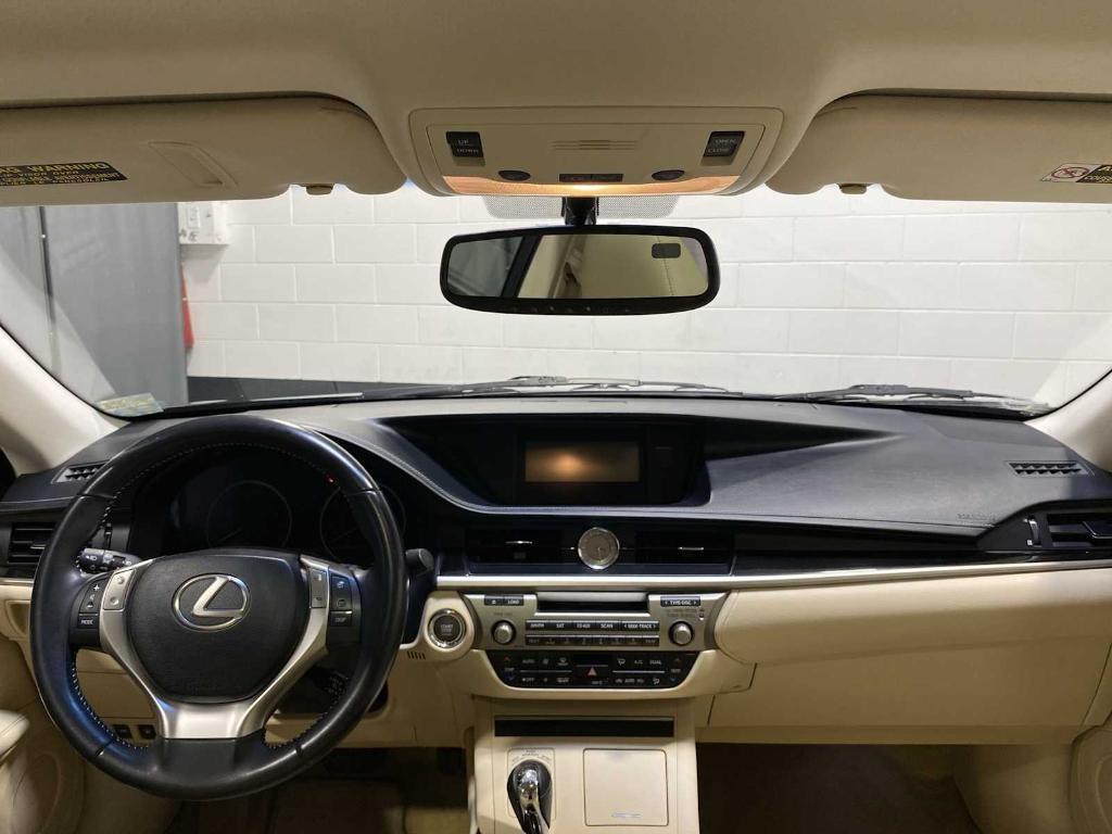 used 2014 Lexus ES 350 car, priced at $18,580