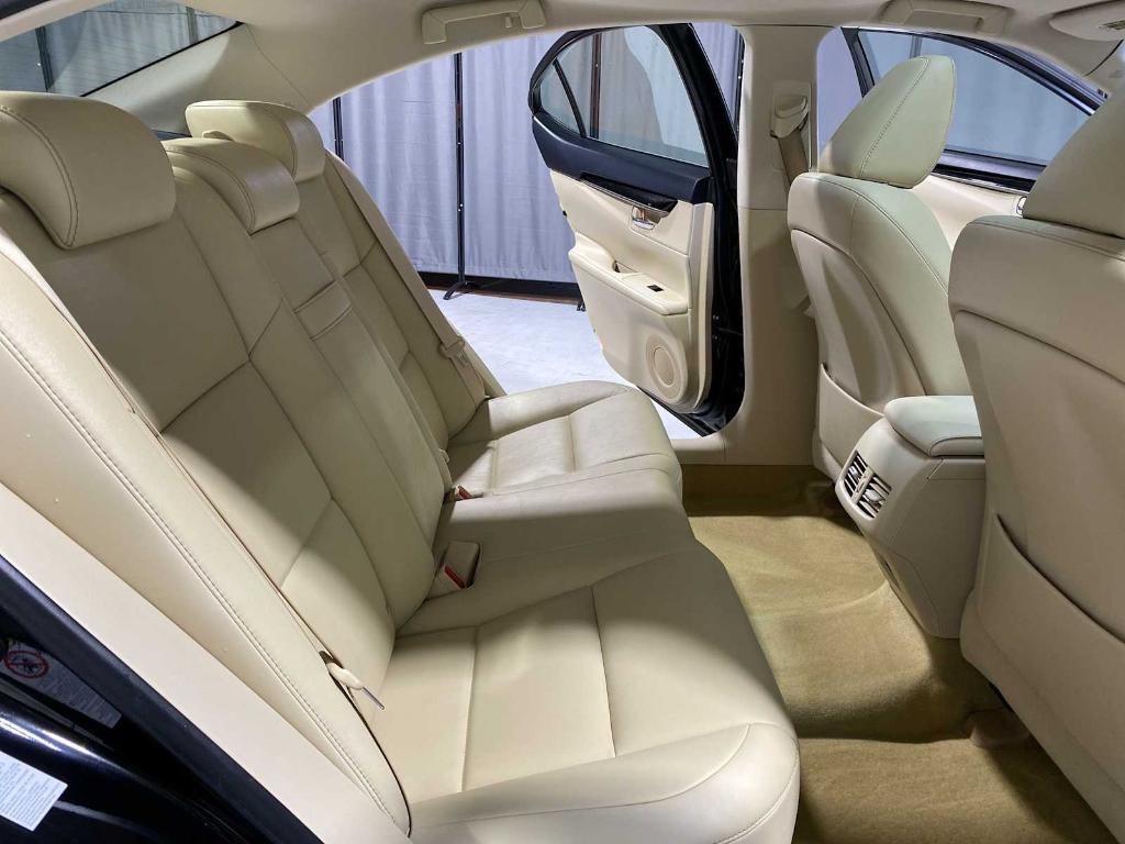 used 2014 Lexus ES 350 car, priced at $18,580
