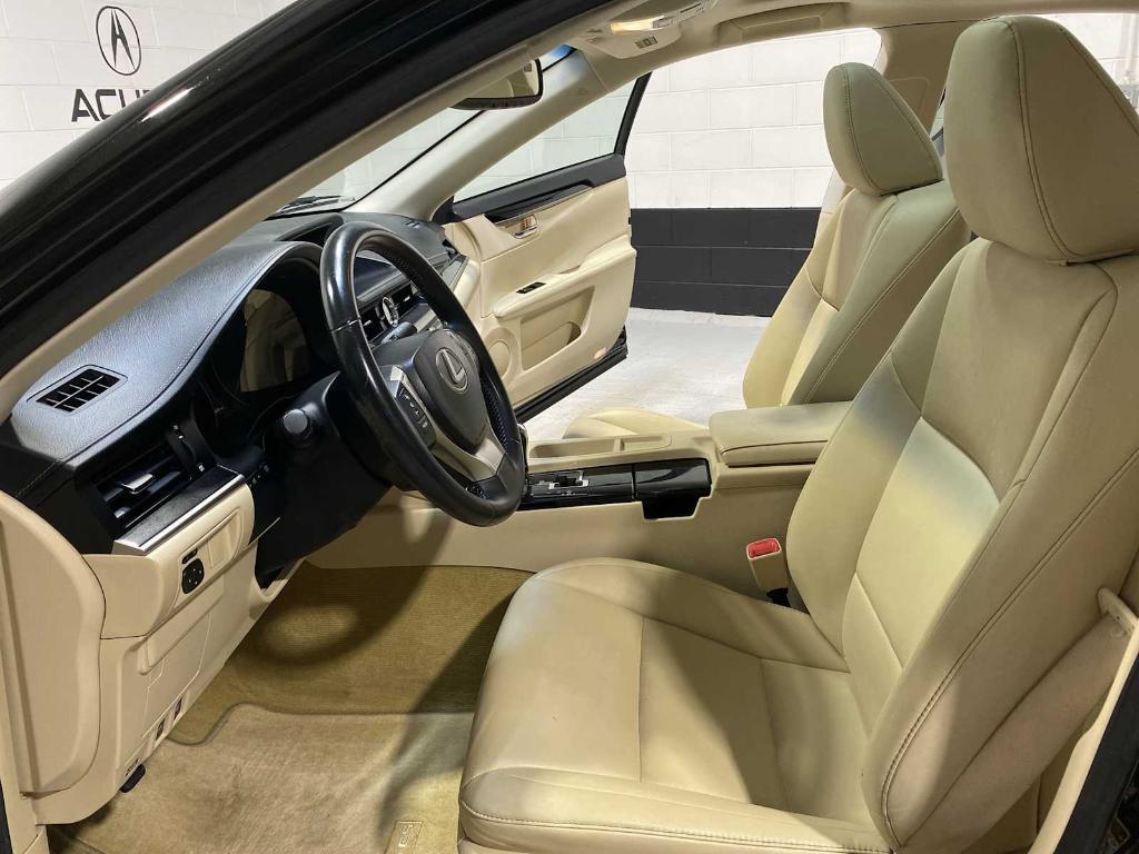 used 2014 Lexus ES 350 car, priced at $18,580