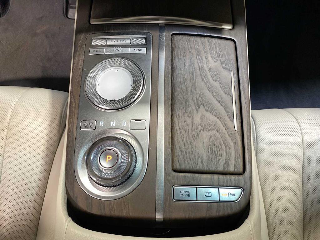 used 2022 Genesis G80 car, priced at $35,580