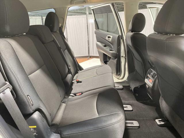 used 2020 Nissan Pathfinder car, priced at $19,380