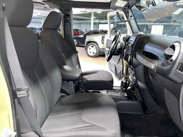 used 2013 Jeep Wrangler Unlimited car, priced at $14,901