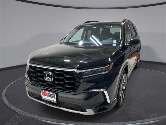used 2023 Honda Pilot car, priced at $36,980