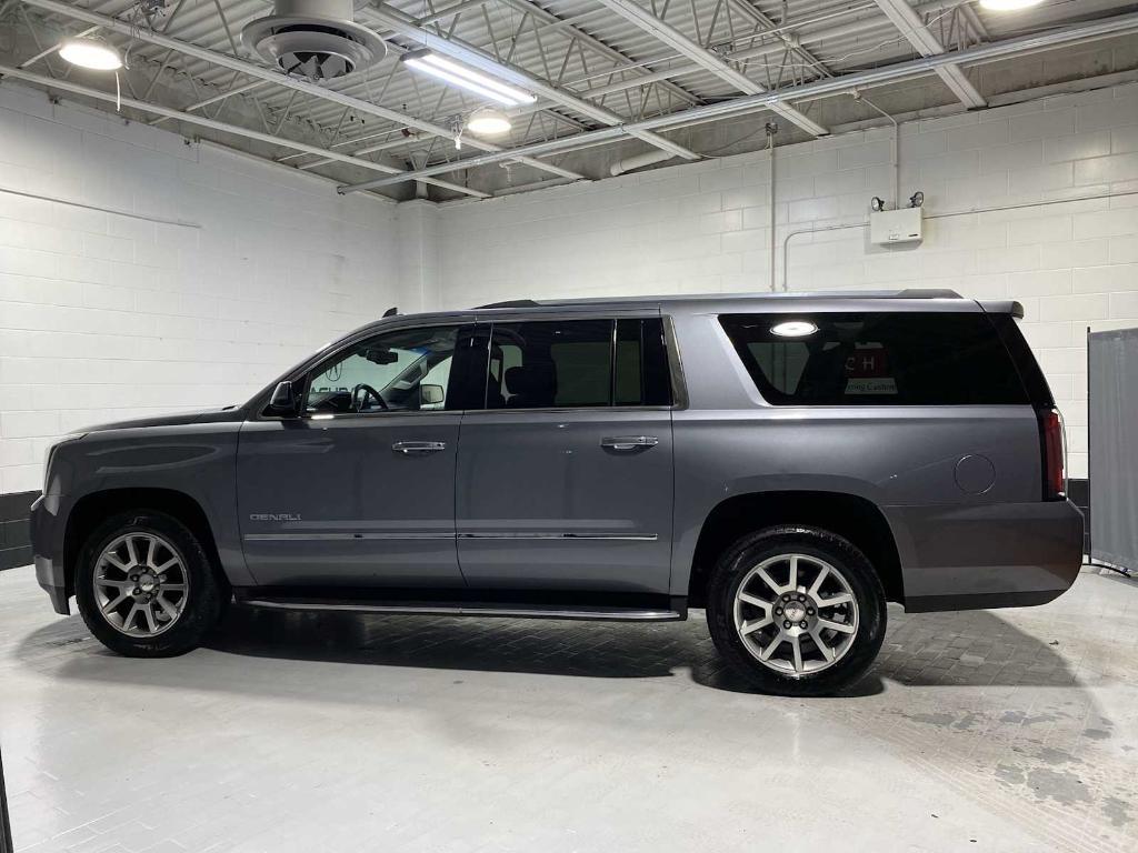 used 2020 GMC Yukon XL car, priced at $36,490