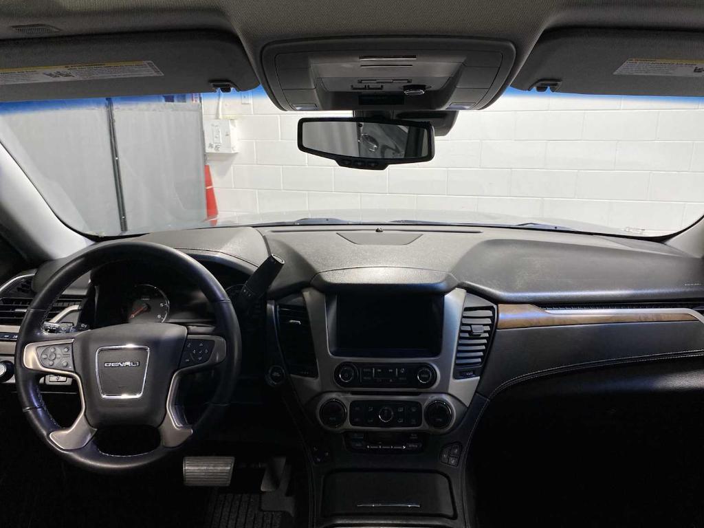 used 2020 GMC Yukon XL car, priced at $36,490