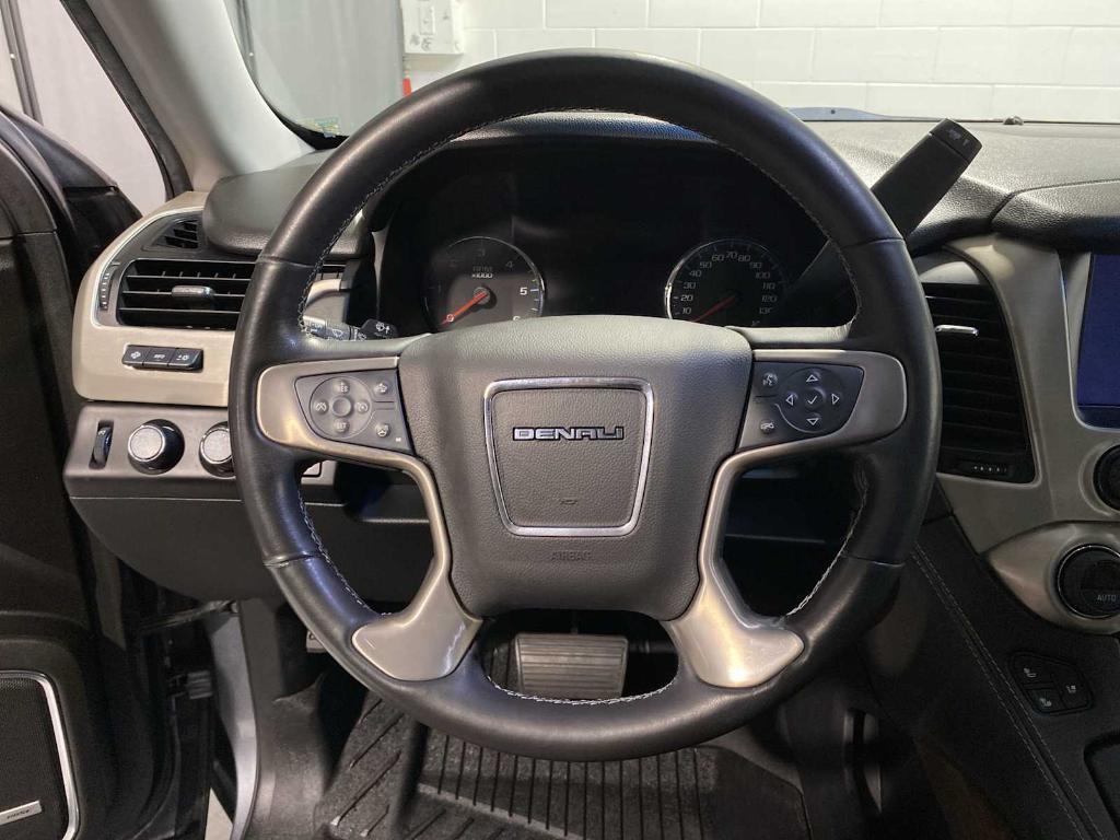 used 2020 GMC Yukon XL car, priced at $36,490
