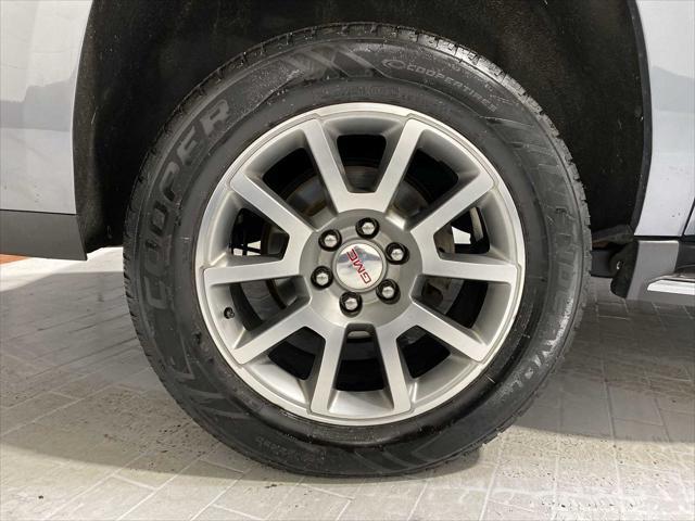 used 2020 GMC Yukon XL car, priced at $33,280