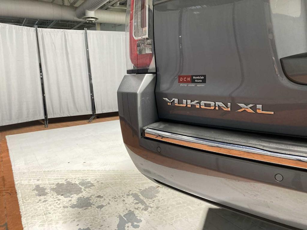 used 2020 GMC Yukon XL car, priced at $36,490