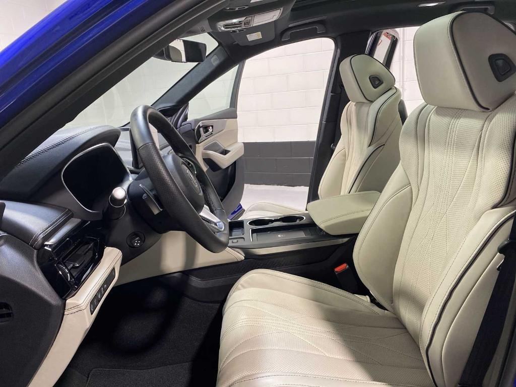 used 2025 Acura MDX car, priced at $64,880