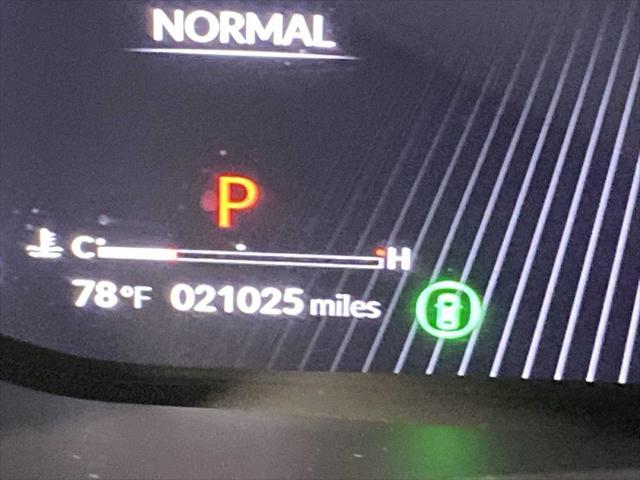 used 2022 Acura MDX car, priced at $41,980