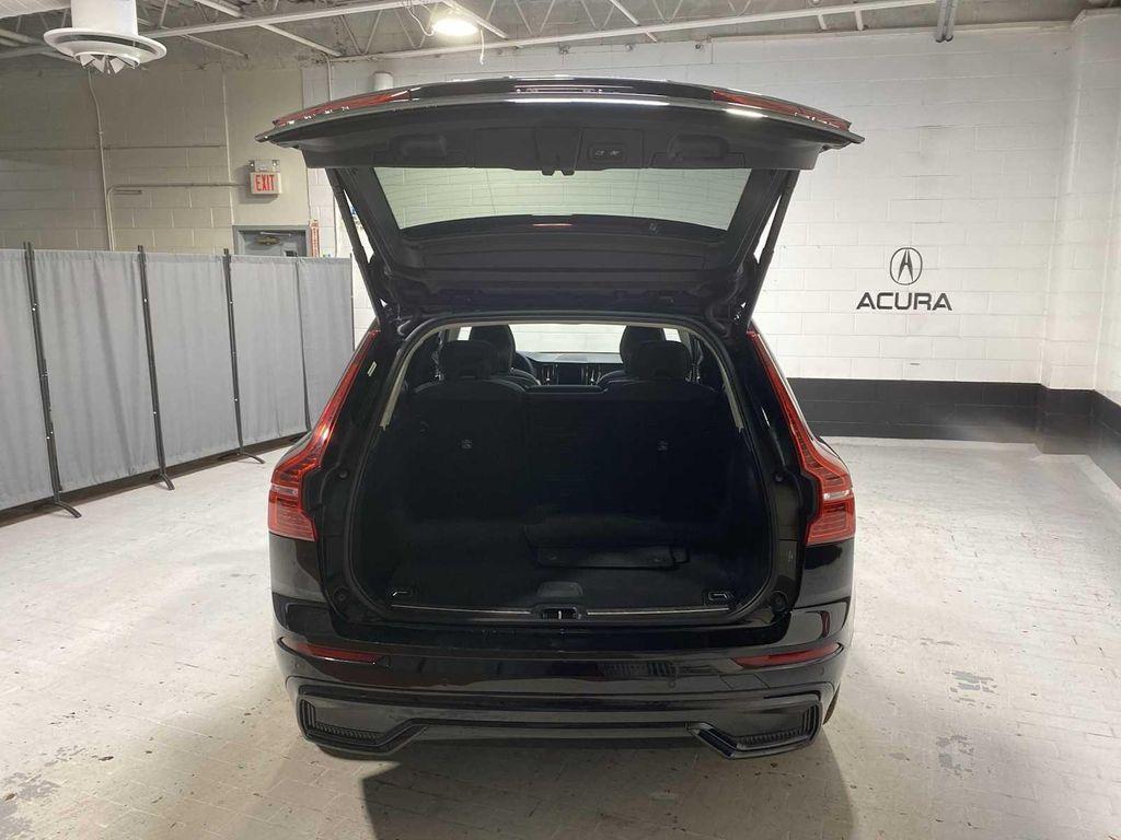 used 2023 Volvo XC60 car, priced at $32,880