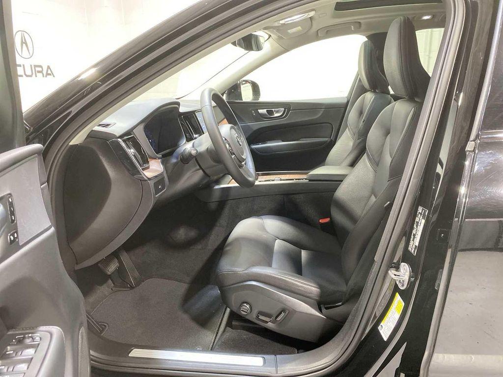 used 2023 Volvo XC60 car, priced at $32,880