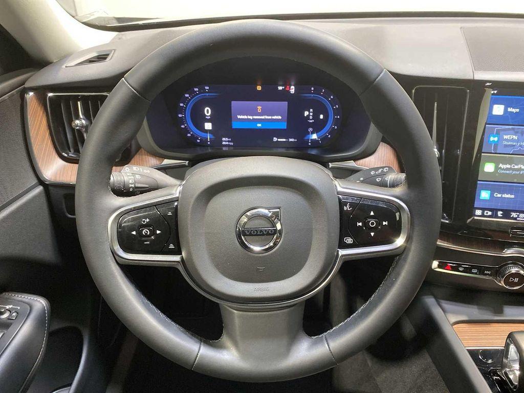 used 2023 Volvo XC60 car, priced at $32,880