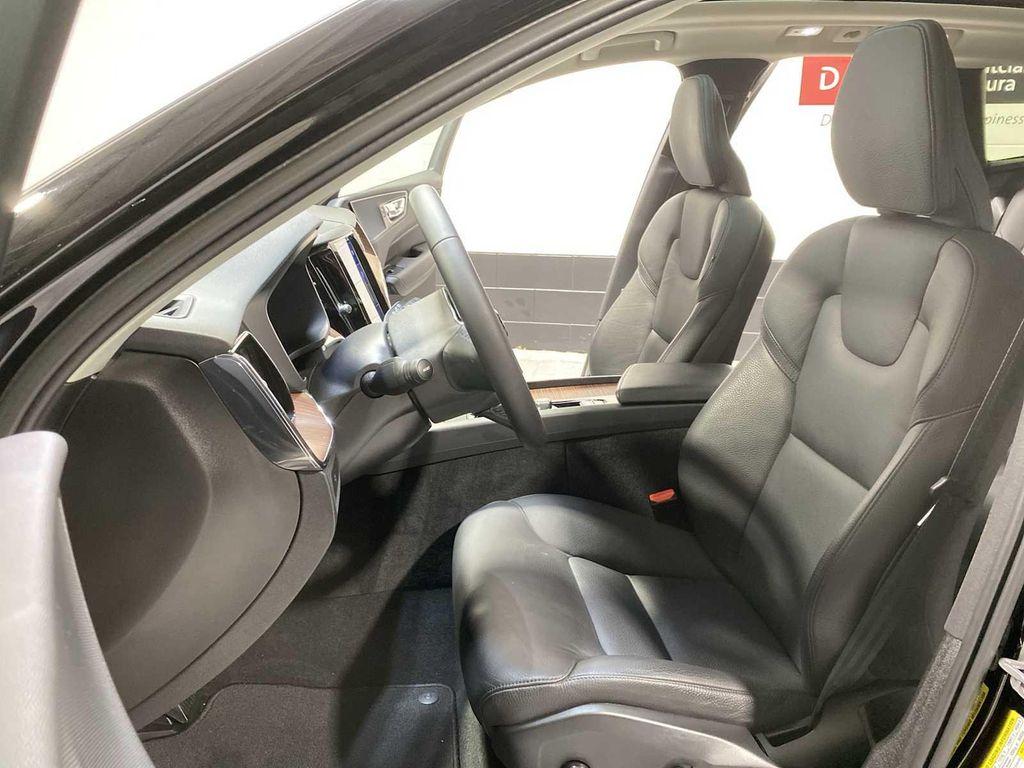 used 2023 Volvo XC60 car, priced at $32,880